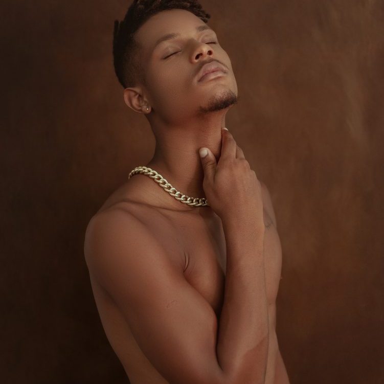pexels-marlon-schmeiski-6867478 gay desire coaching mindful sex intimacy self touch